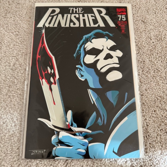 The Punisher 5 Comic Books Small Collection - Picture 6 of 7
